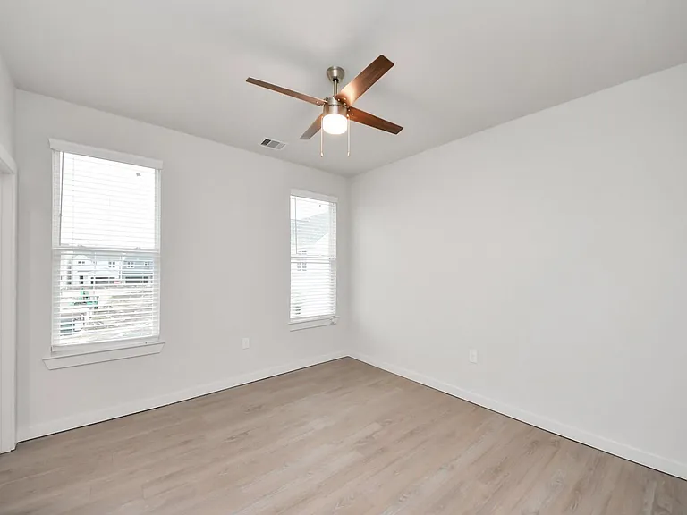 7330 Leighton Meadow Ln — Photo 25