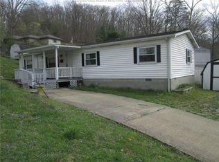 945 Quick Rd, Elkview, WV 25071