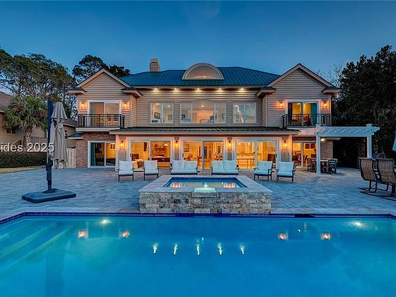 3rd image of 25 N Calibogue Cay Rd