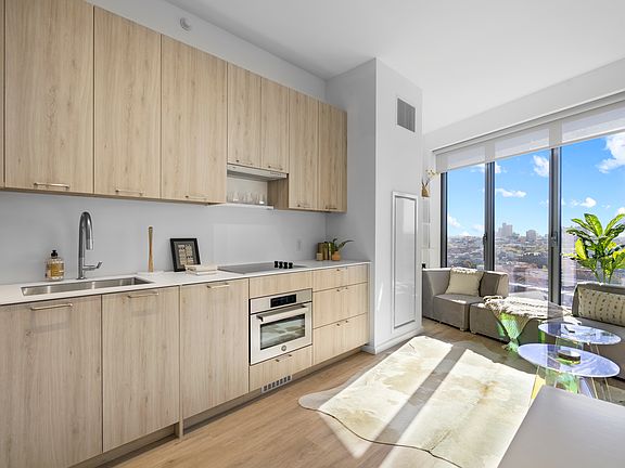4th image of 545 Vanderbilt Ave APT 24H