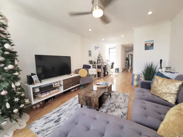 238 West 122nd Street image 2 of 10