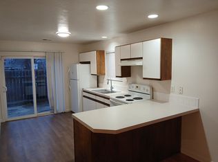 2615 W 4th St, Greeley, CO 80631