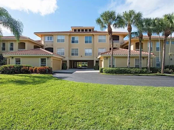 1830 Les Chateaux Blvd #11104, Naples, FL 34109