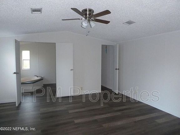 5th image of 4023 Taylor Estates Ln