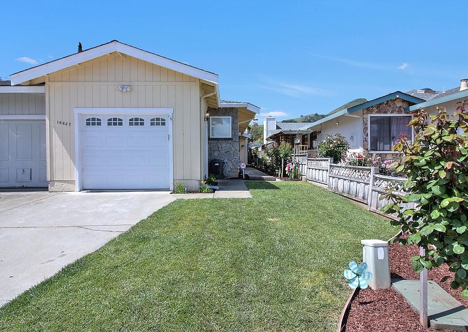 1st image of 16637 Lone Hill Dr