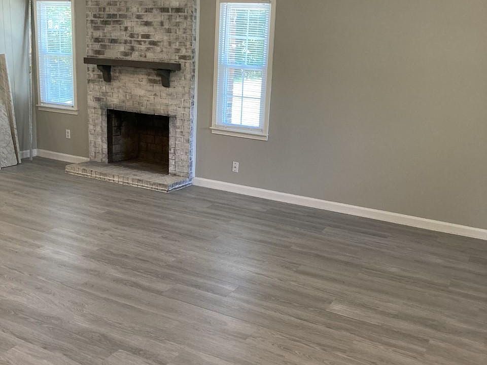 2nd image of 5419 Amberhill Dr