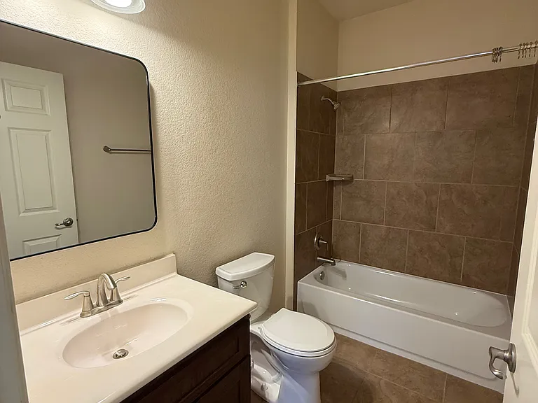 1932 Tramson Dr — Photo 8