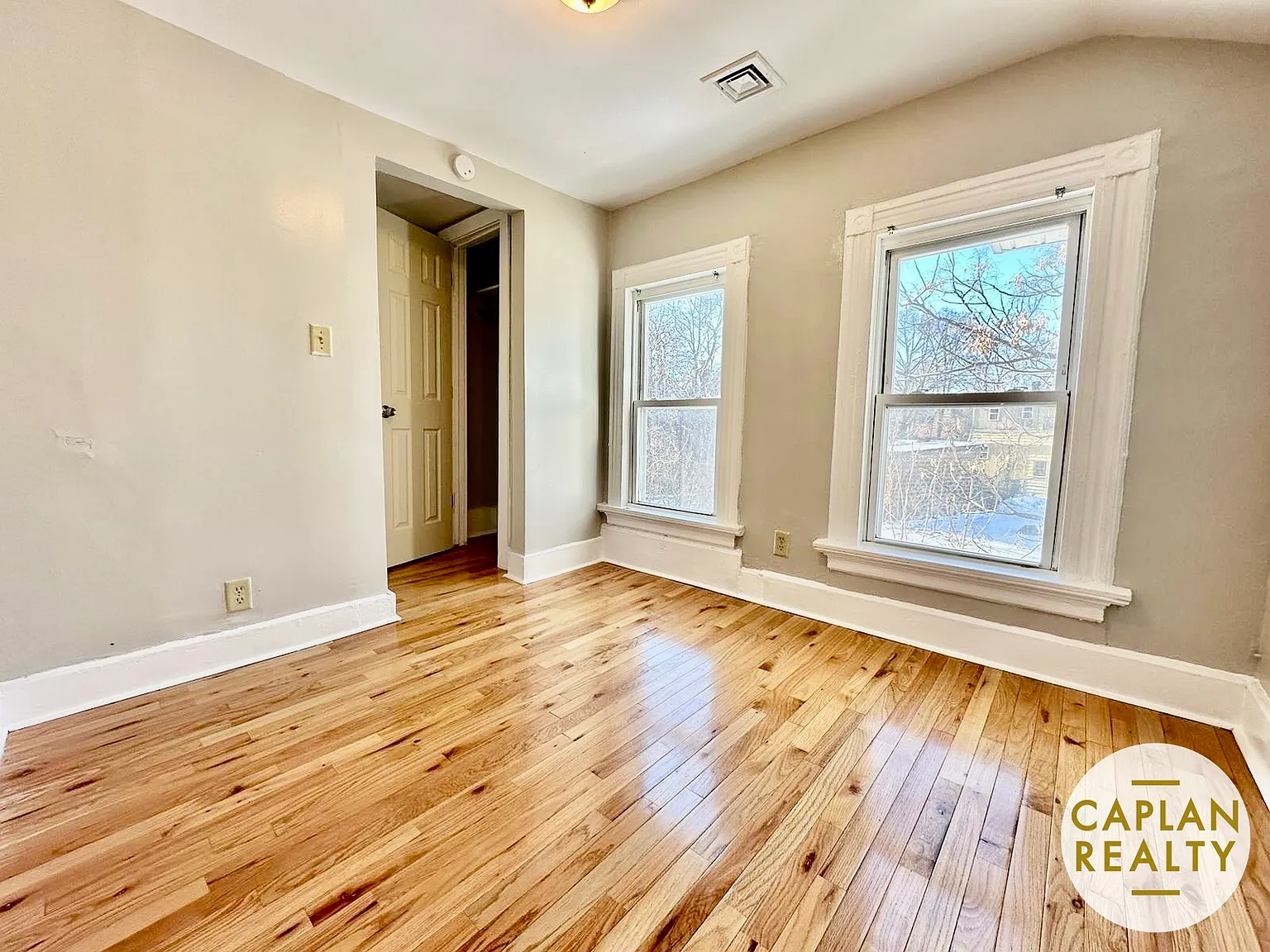 2 bed, $1,695 — Photo 2