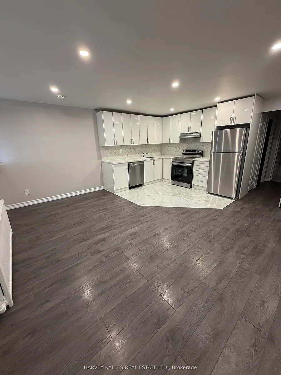 Building Photo - 180 Vaughan Rd #101