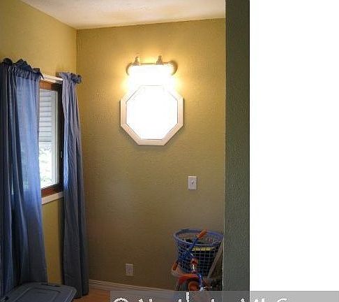 4th image of 3817 Girard Ave N