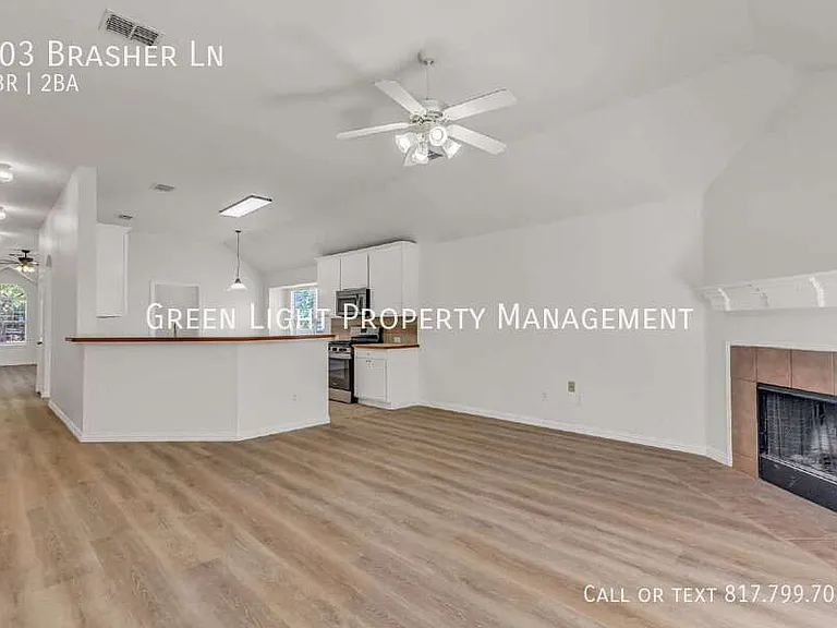 403 Brasher Ln — Photo 12