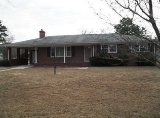 1203 Oak Ave, Hamlet, NC 28345