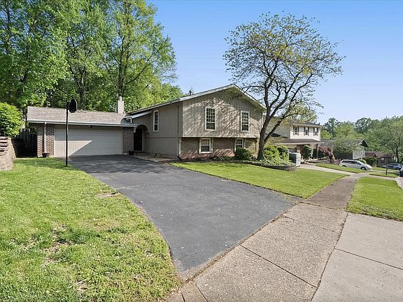 2nd image of 12012 Craig View Dr