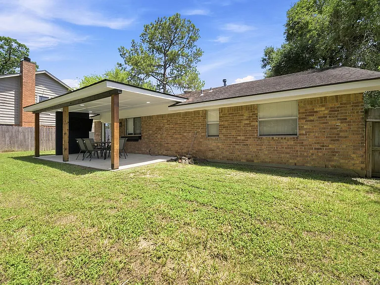 19914 Fort Davis Ct — Photo 15