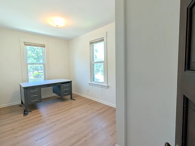 15007 S Illinois St #105 — Photo 7