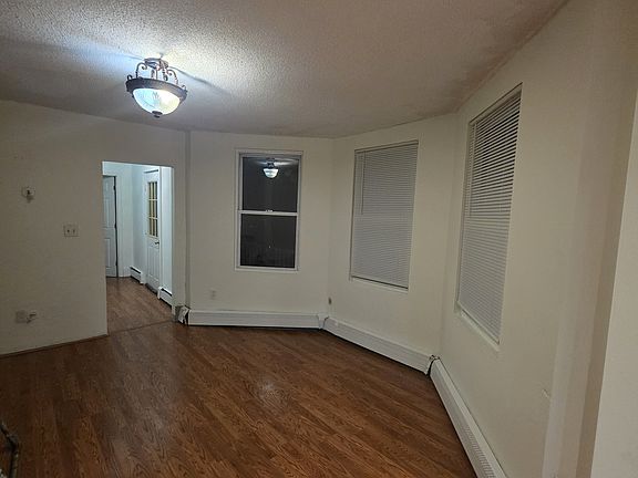 3rd image of 98 Lafayette Park Floor 2
