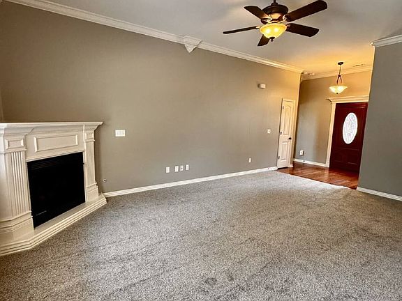 5th image of 6108 S 39th Pl