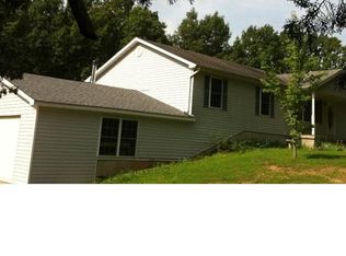 2202 Drake School Rd, Hermann, MO 65041