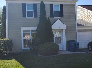 731 74th St, Downers Grove, IL 60516