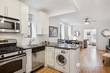 Rented by (Legacy) Elegran