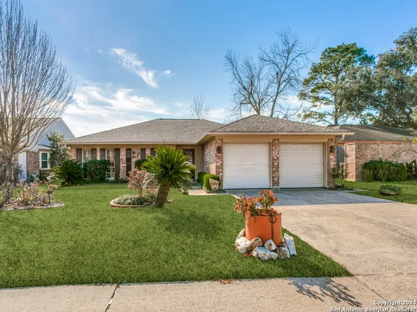 16458 Parksley Dr, Houston, TX 77059