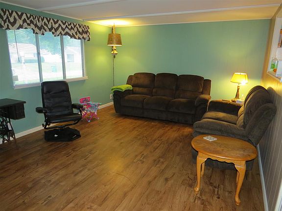 3rd image of 59596 Lee Ave