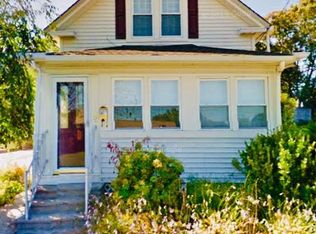 92 Bates Ave, Coventry, RI 02816