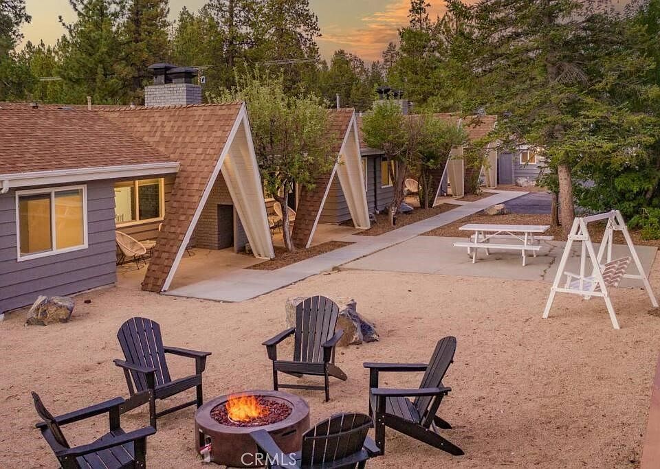 1st image of 560 Edgemoor Rd #5