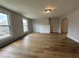 33 Geneva St APT 2, Geneva, NY 14456