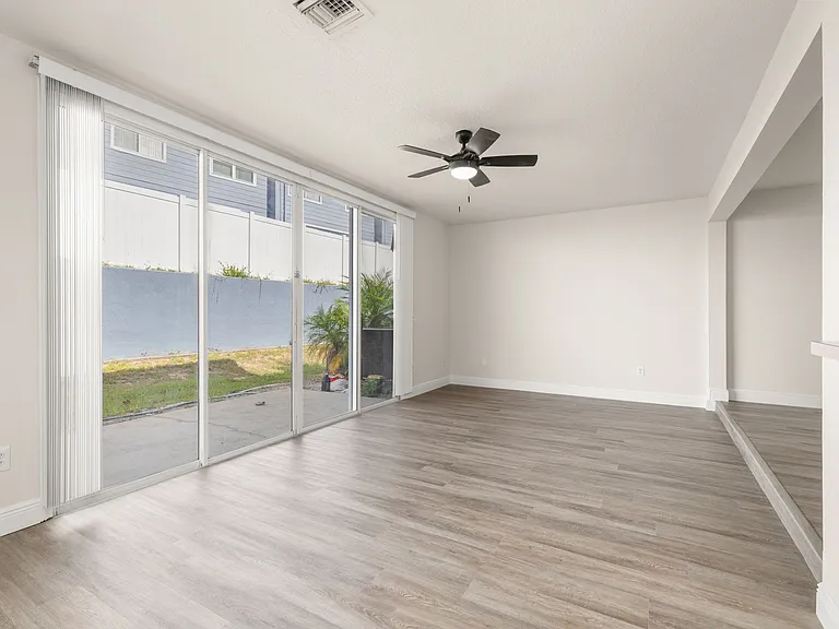 142 Mango Dr — Photo 26