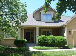 821 Westgate Pl, Lawrence, KS 66049
