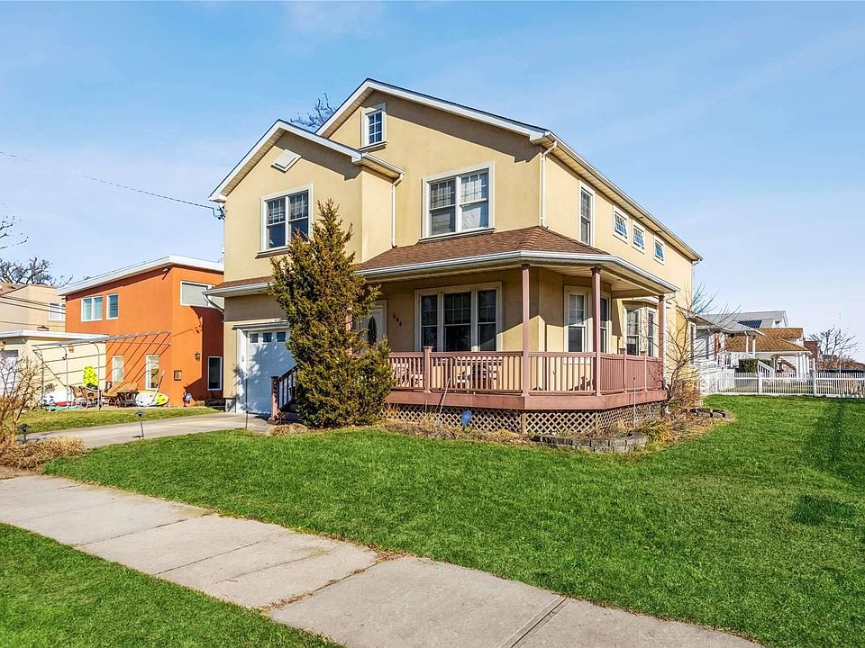 1st image of 604 Lincoln Boulevard
