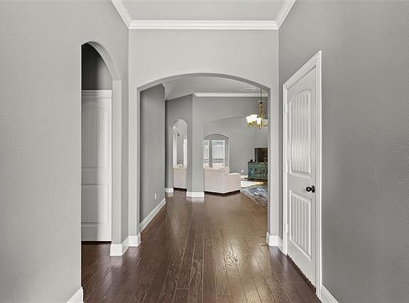 4th image of 10705 Smithville Pl