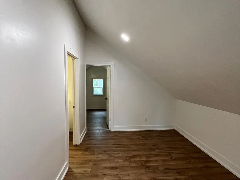 858 Baxter St SE — Photo 26