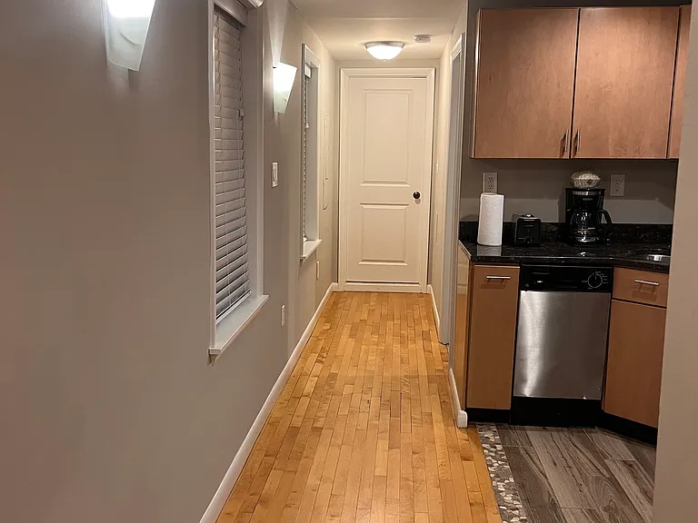39 S Arlington Ave — Photo 16