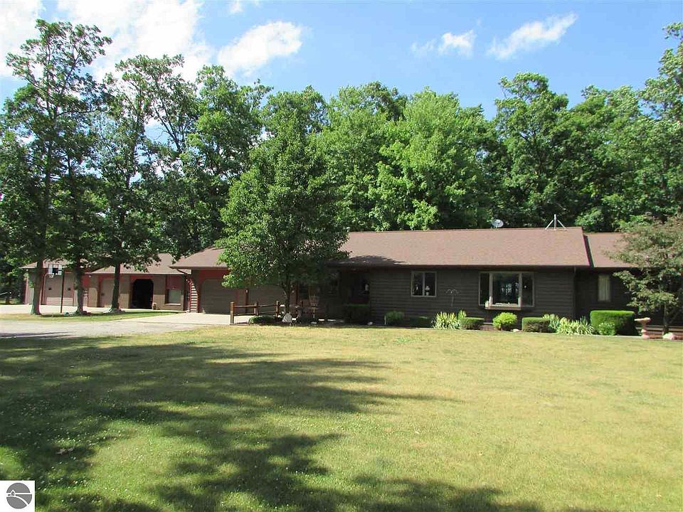 6048 N Caris Rd, Vestaburg, MI 48891 Zillow