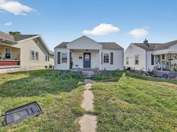 2234 Iowa Ave, Connersville, IN 47331