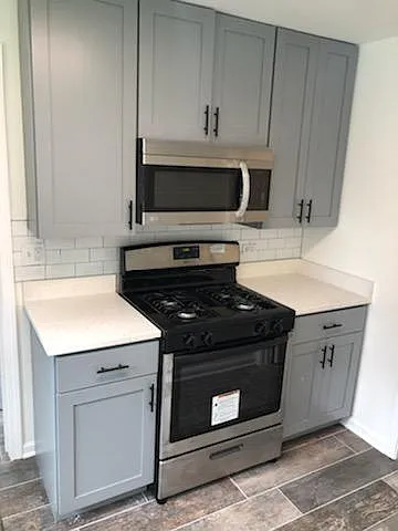3121 S Waterview Ave — Photo 4