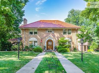 202 E 68th Ter, Kansas City, MO 64113