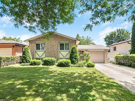 2nd image of 20 Birchlawn Dr