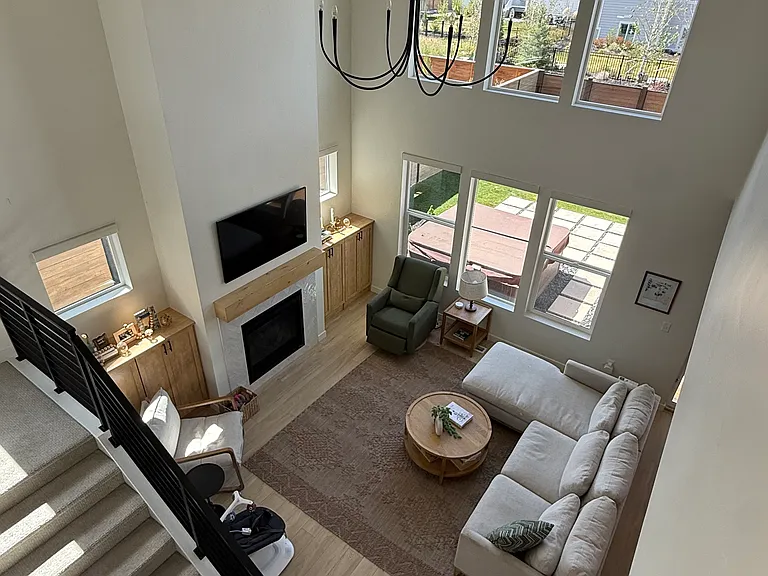 1397 Sumac Cir — Photo 24