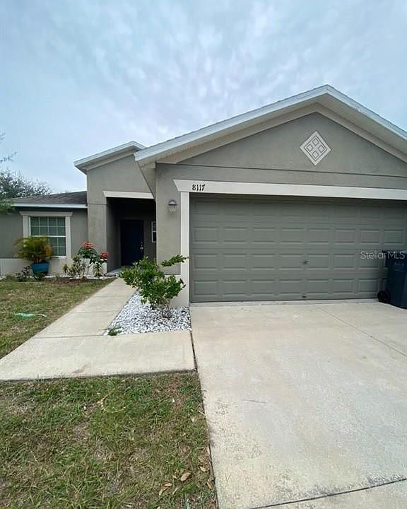 1st image of 8117 Alamosa Wood Ave