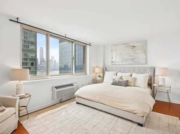 20 2nd Street image 16 of 43