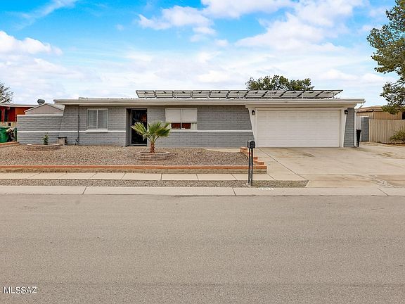 3rd image of 6948 N Northlight Dr