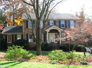 209 Heatherton Way, Winston Salem, NC 27104