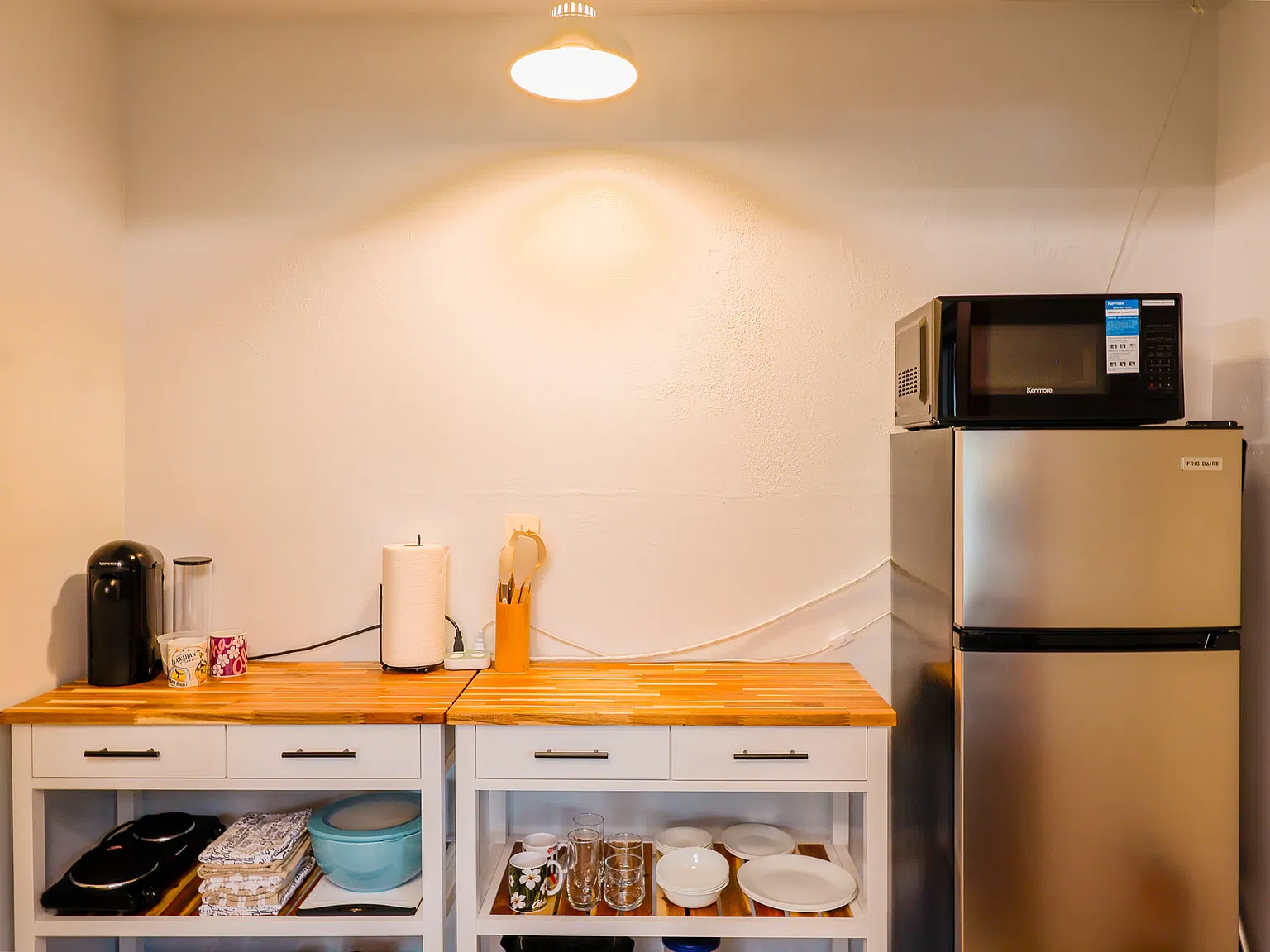 1 bed, 350 sqft, $1,200 — Photo 1