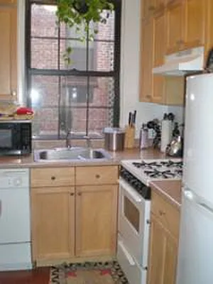 Rented by Corcoran | media 24
