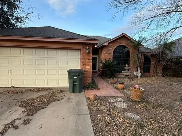 2207 E 21st St, Mission, TX 78572