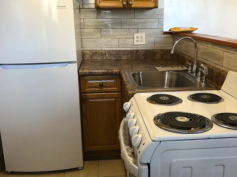 4725-4727 Chester Ave #A4 — Photo 1