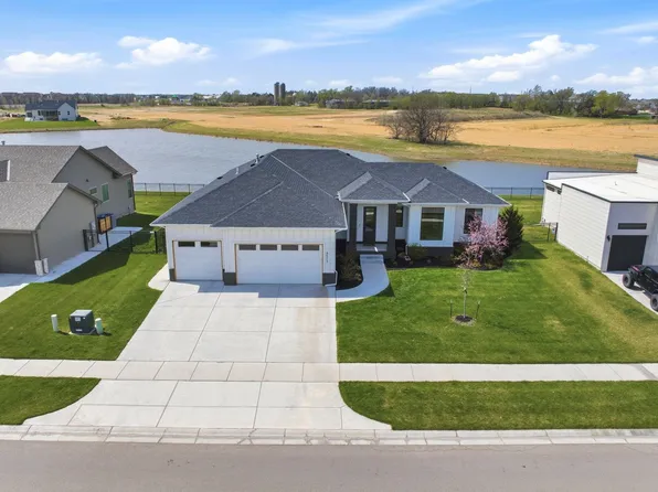 4513 N Bluestem St, Maize, KS 67101